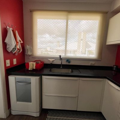 Cobertura com 209m², 4 quartos, 4 suítes, 3 garagens, no bairro Canasvieiras em Florianópolis