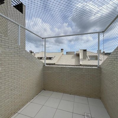 Cobertura com 209m², 4 quartos, 4 suítes, 3 garagens, no bairro Canasvieiras em Florianópolis