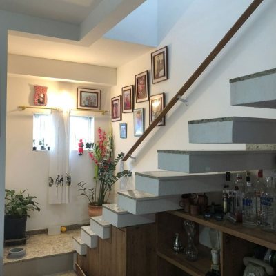 Casa Residencial com 99m², 2 quartos, 1 suíte, no bairro São João Do Rio Vermelho em Florianópolis