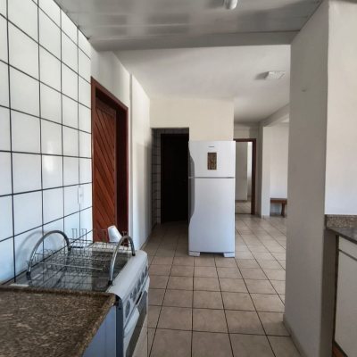 Apartamentos com 110m², 3 quartos, 1 suíte, 1 garagem, no bairro Capoeiras em Florianópolis