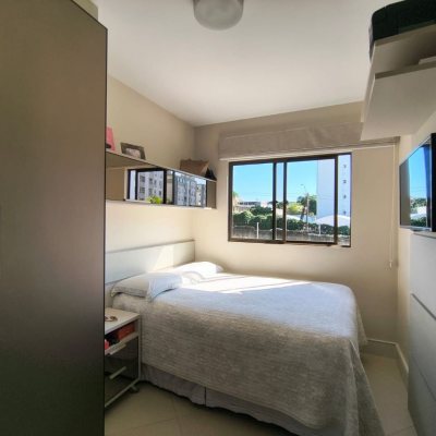 Apartamentos com 110m², 3 quartos, 1 suíte, 1 garagem, no bairro Capoeiras em Florianópolis