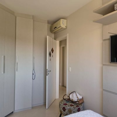 Apartamentos com 110m², 3 quartos, 1 suíte, 1 garagem, no bairro Capoeiras em Florianópolis