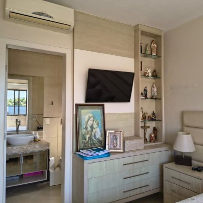 Apartamentos com 110m², 3 quartos, 1 suíte, 1 garagem, no bairro Capoeiras em Florianópolis