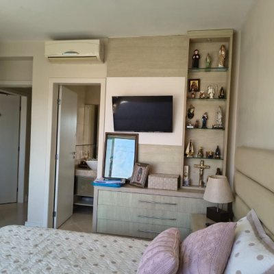 Apartamentos com 110m², 3 quartos, 1 suíte, 1 garagem, no bairro Capoeiras em Florianópolis