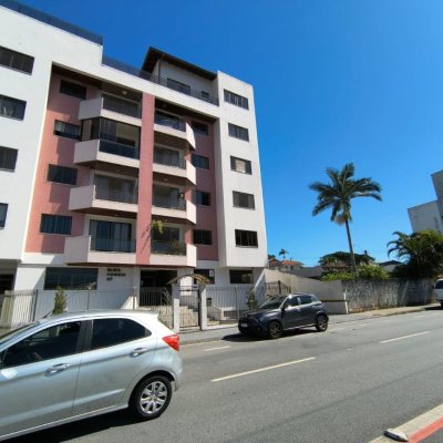 Apartamentos com 110m², 3 quartos, 1 suíte, 1 garagem, no bairro Capoeiras em Florianópolis
