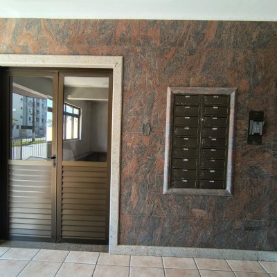 Apartamentos com 110m², 3 quartos, 1 suíte, 1 garagem, no bairro Capoeiras em Florianópolis