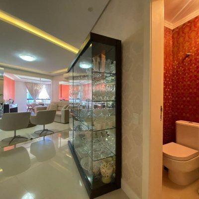 Apartamentos com 128m², 3 quartos, 3 suítes, 2 garagens, no bairro Jurerê Internacional em Florianópolis