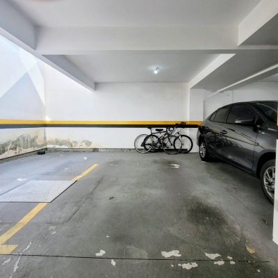Apartamentos com 85m², 3 quartos, 1 suíte, 1 garagem, no bairro Pedra Branca em Palhoça