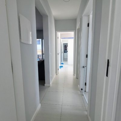 Apartamentos com 85m², 3 quartos, 1 suíte, 1 garagem, no bairro Pedra Branca em Palhoça
