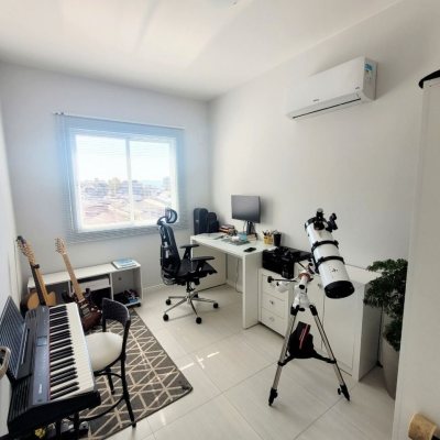 Apartamentos com 85m², 3 quartos, 1 suíte, 1 garagem, no bairro Pedra Branca em Palhoça