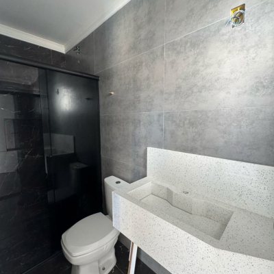 Casa Residencial com 150m², 3 quartos, 3 suítes, 2 garagens, no bairro Ingleses do Rio Vermelho em Florianópolis