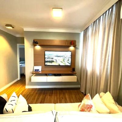 Apartamentos com 77m², 2 quartos, 1 suíte, 1 garagem, no bairro Agronômica em Florianópolis