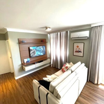 Apartamentos com 77m², 2 quartos, 1 suíte, 1 garagem, no bairro Agronômica em Florianópolis