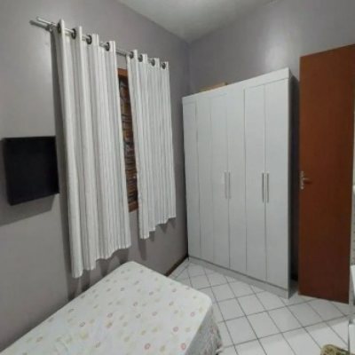 Casa Residencial com 144m², 4 quartos, 1 suíte, 2 garagens, no bairro Ingleses do Rio Vermelho em Florianópolis