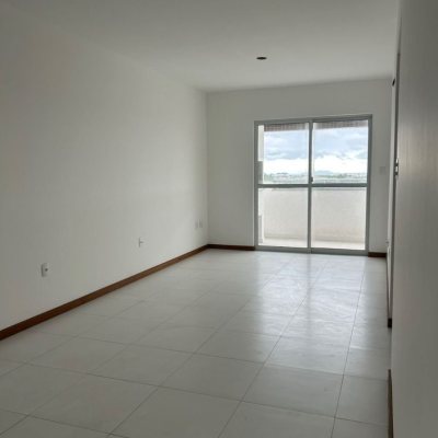 Apartamentos com 90m², 3 quartos, 1 suíte, 1 garagem, no bairro Rio Caveiras em Biguaçu