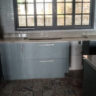 Casa Residencial com 270m², 2 quartos, 1 suíte, 2 garagens, no bairro Lagoa Da Conceição em Florianópolis