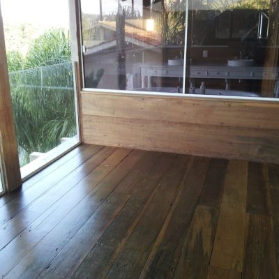 Casa Residencial com 270m², 2 quartos, 1 suíte, 2 garagens, no bairro Lagoa Da Conceição em Florianópolis