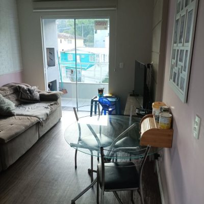 Apartamentos com 56m², 2 quartos, 1 garagem, no bairro Forquilhas em São José