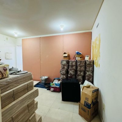 Loja com 54m², no bairro Pantanal em Florianópolis