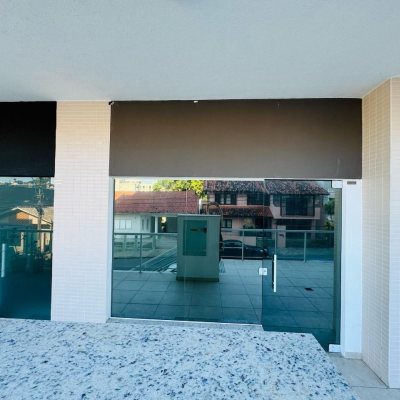 Loja com 54m², no bairro Pantanal em Florianópolis