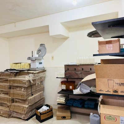 Loja com 54m², no bairro Pantanal em Florianópolis