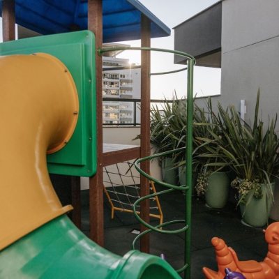 Apartamentos com 67m², 2 quartos, 1 suíte, 1 garagem, no bairro Centro em Florianópolis