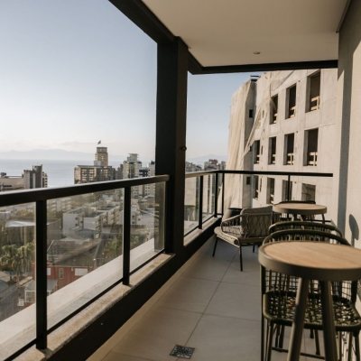 Apartamentos com 67m², 2 quartos, 1 suíte, 1 garagem, no bairro Centro em Florianópolis