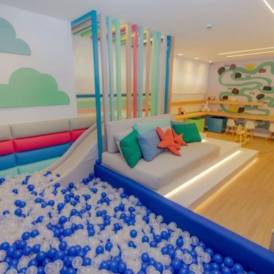 Apartamentos com 164m², 3 quartos, 3 suítes, 3 garagens, no bairro Cacupé em Florianópolis