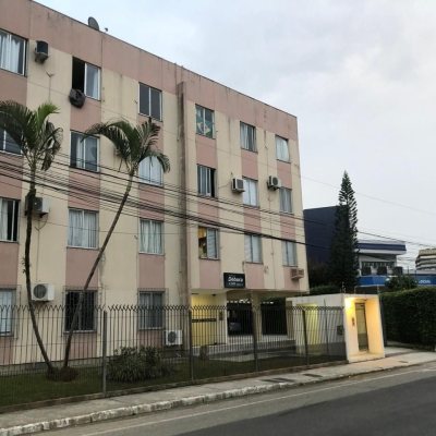 Apartamentos com 51m², 2 quartos, 1 garagem, no bairro Kobrasol em São José