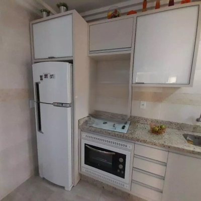 Apartamentos com 51m², 2 quartos, 1 garagem, no bairro Kobrasol em São José