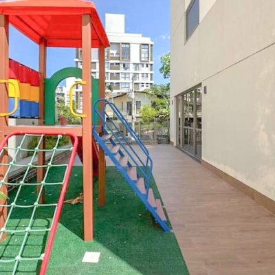 Apartamentos com 74m², 3 quartos, 1 suíte, 1 garagem, no bairro Carvoeira em Florianópolis