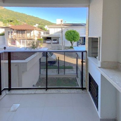 Apartamentos com 143m², 2 quartos, 1 suíte, 1 garagem, no bairro Trindade em Florianópolis