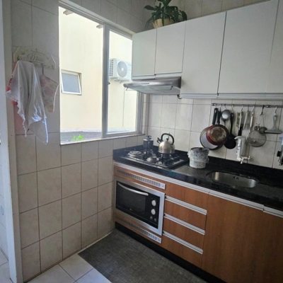 Apartamentos com 75m², 3 quartos, 1 garagem, no bairro Campinas em São José