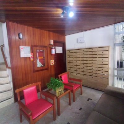 Apartamentos com 45m², 1 quarto, no bairro Centro em Florianópolis