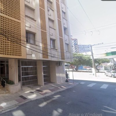 Apartamentos com 45m², 1 quarto, no bairro Centro em Florianópolis