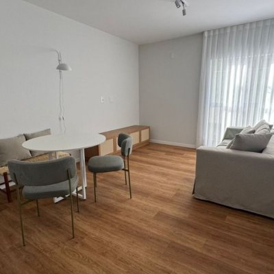 Apartamentos com 71m², 2 quartos, 1 garagem, no bairro Córrego Grande em Florianópolis