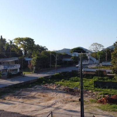 Terreno Comercial/Residencial com 909m², no bairro João Paulo em Florianópolis