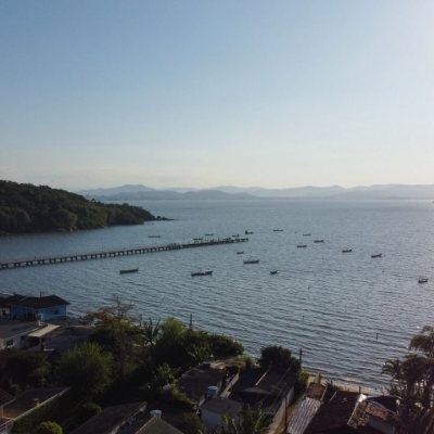 Terreno Comercial/Residencial com 909m², no bairro João Paulo em Florianópolis