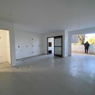 Apartamentos com 59m², 1 quarto, 1 garagem, no bairro Campeche em Florianópolis