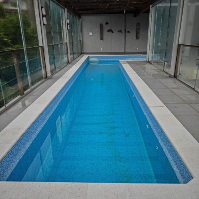 Casa em Condomínio com 298m², 4 quartos, 2 suítes, 2 garagens, no bairro Córrego Grande em Florianópolis