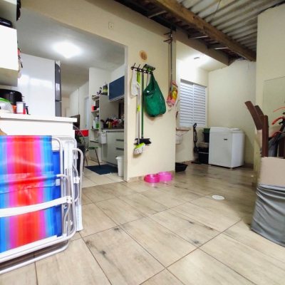 Casa em Condomínio com 74m², 3 quartos, 2 garagens, no bairro Bela Vista em Palhoça