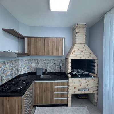 Casa Residencial com 250m², 4 quartos, 2 suítes, 4 garagens, no bairro Campeche em Florianópolis