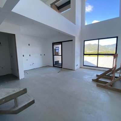 Apartamentos com 60m², 1 quarto, 1 suíte, 1 garagem, no bairro Campeche em Florianópolis