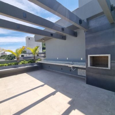 Apartamentos com 39m², 1 quarto, 1 garagem, no bairro Centro em Florianópolis