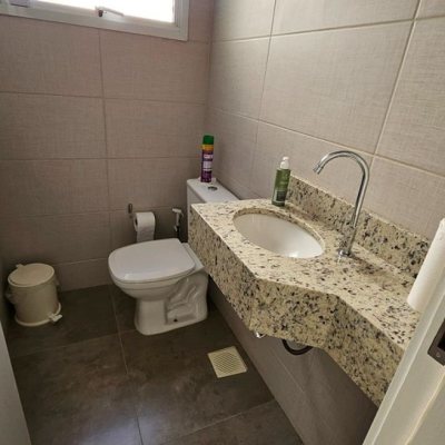 Casa em Condomínio com 158m², 3 quartos, 1 suíte, 2 garagens, no bairro Vargem Grande em Florianópolis