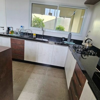 Casa em Condomínio com 158m², 3 quartos, 1 suíte, 2 garagens, no bairro Vargem Grande em Florianópolis