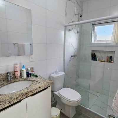 Casa em Condomínio com 158m², 3 quartos, 1 suíte, 2 garagens, no bairro Vargem Grande em Florianópolis