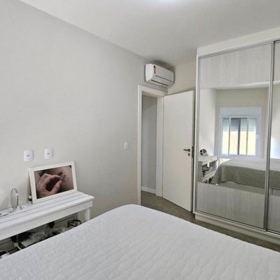 Casa em Condomínio com 158m², 3 quartos, 1 suíte, 2 garagens, no bairro Vargem Grande em Florianópolis