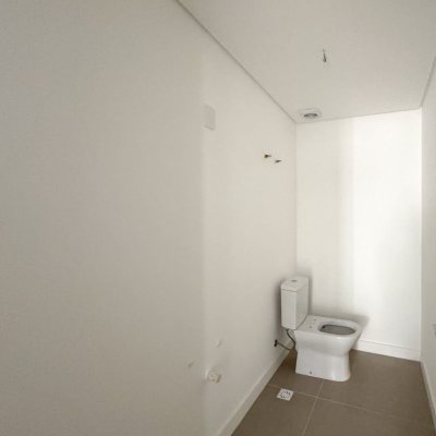 Apartamentos com 210m², 4 quartos, 4 suítes, 2 garagens, no bairro Jurerê em Florianópolis