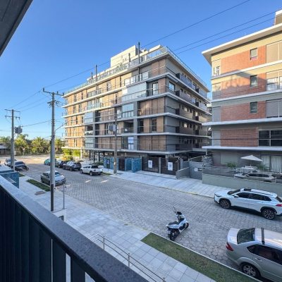 Apartamentos com 210m², 4 quartos, 4 suítes, 2 garagens, no bairro Jurerê em Florianópolis